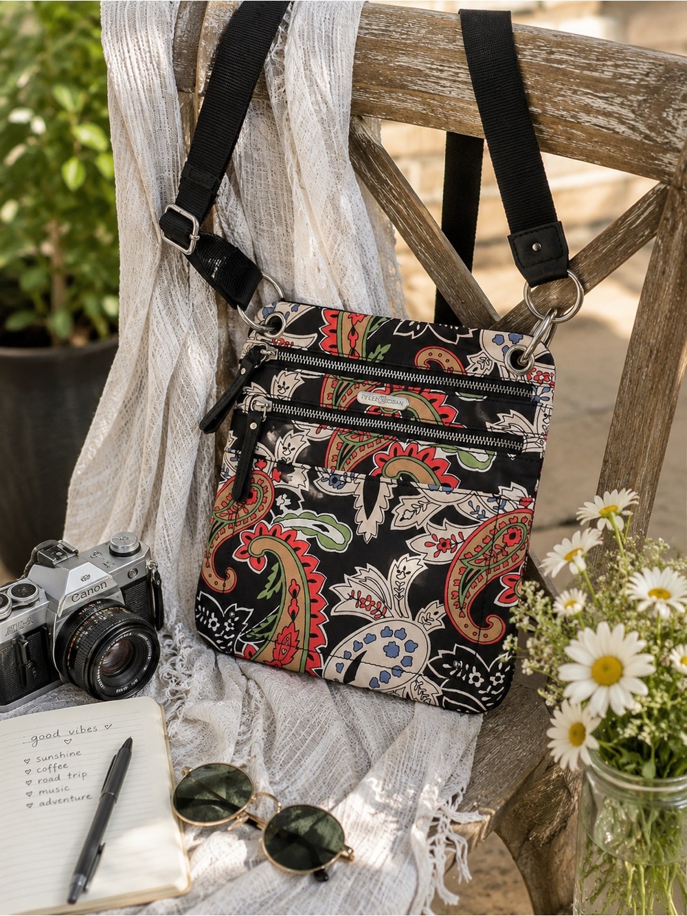✨ Tyler Rodan Triple Zip Paisley Travel Crossbody Organizer Bag ✨ EUC So Cute 🥰